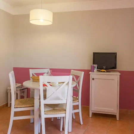 Pierre & Cannes מלון מאנדליה-לה-נאפול