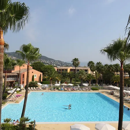 Pierre & Cannes מלון *