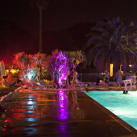 Pierre & Cannes * מאנדליה-לה-נאפול