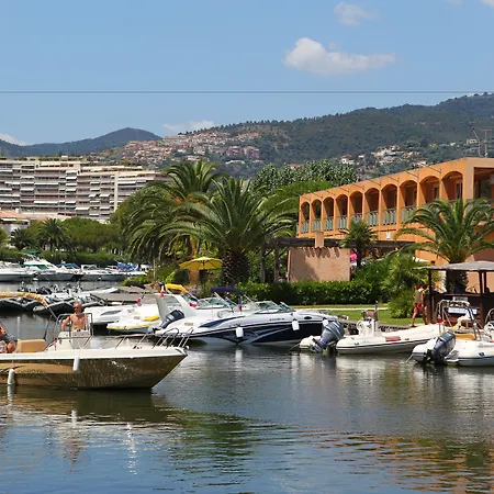 Pierre & Cannes מלון מאנדליה-לה-נאפול