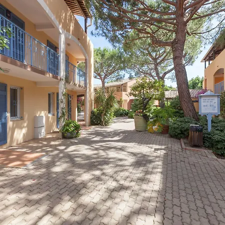 Pierre & Cannes מאנדליה-לה-נאפול