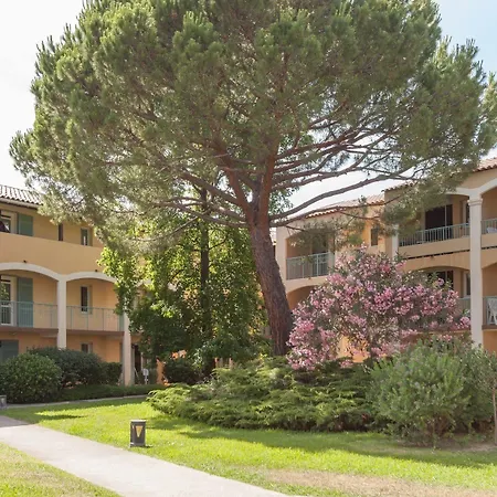 Pierre & Cannes מלון